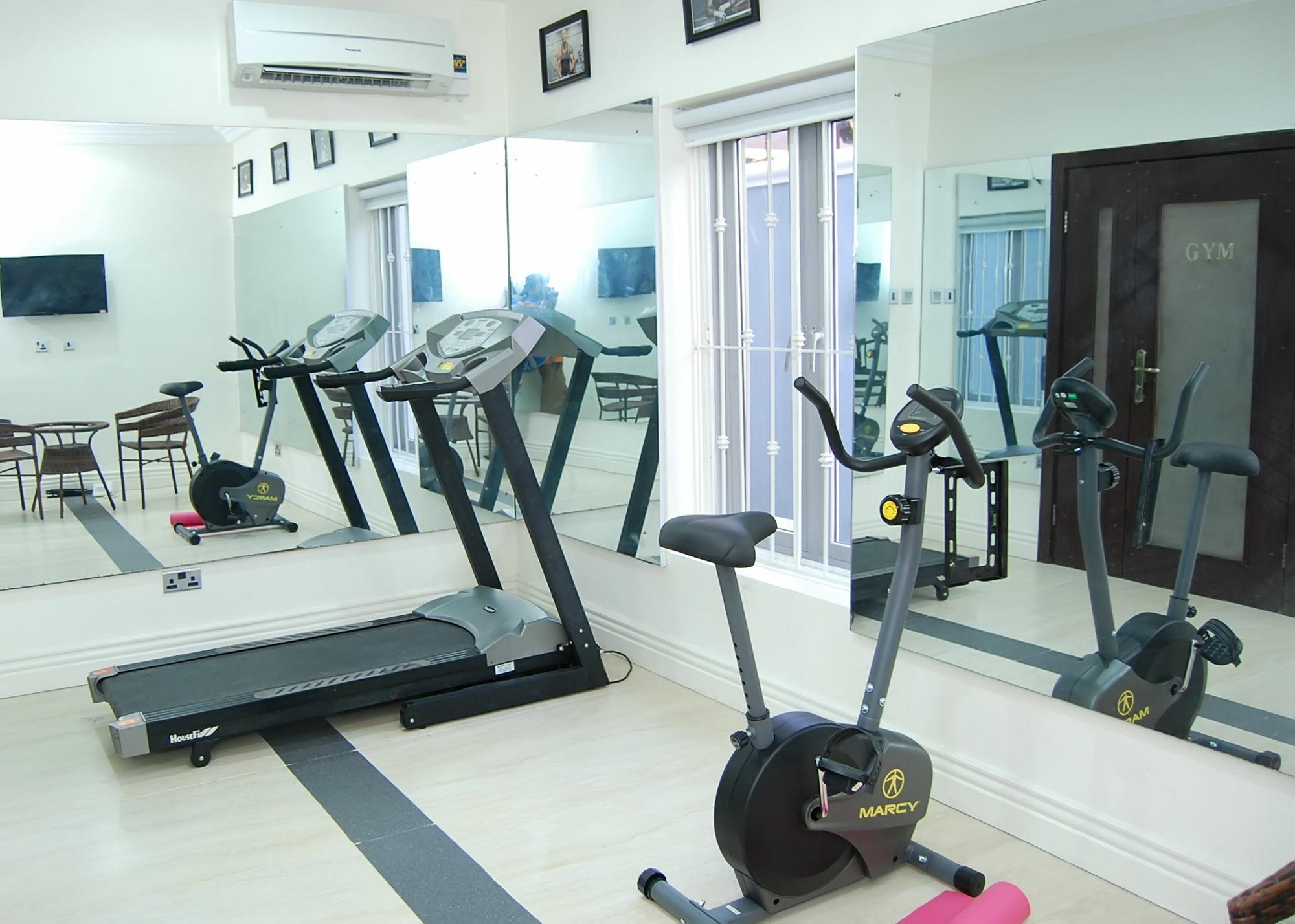 The Montrose Hotel Lekki Kültér fotó