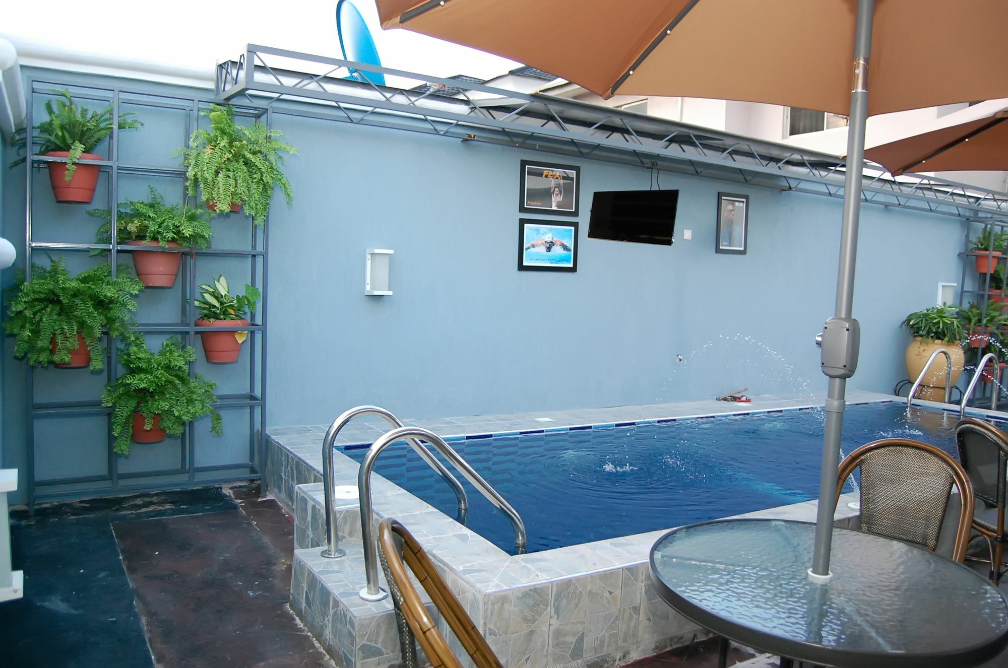 The Montrose Hotel Lekki Kültér fotó