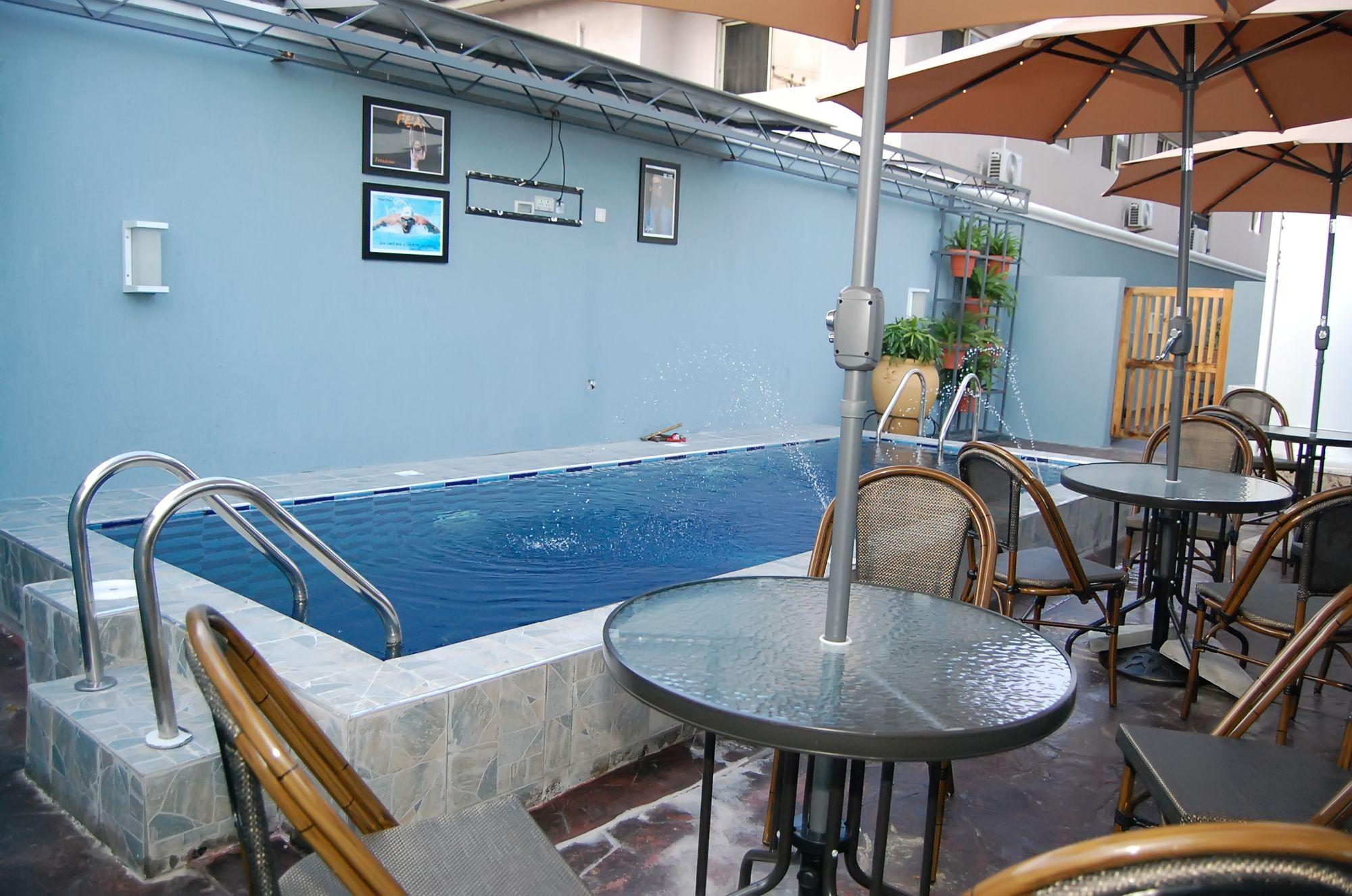 The Montrose Hotel Lekki Kültér fotó